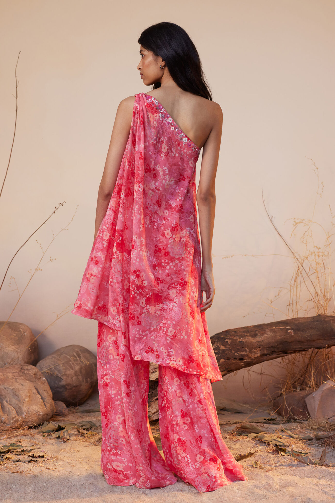 Pink Plain Designer Ladies Capri, 160-200 at Rs 230/piece in Ludhiana
