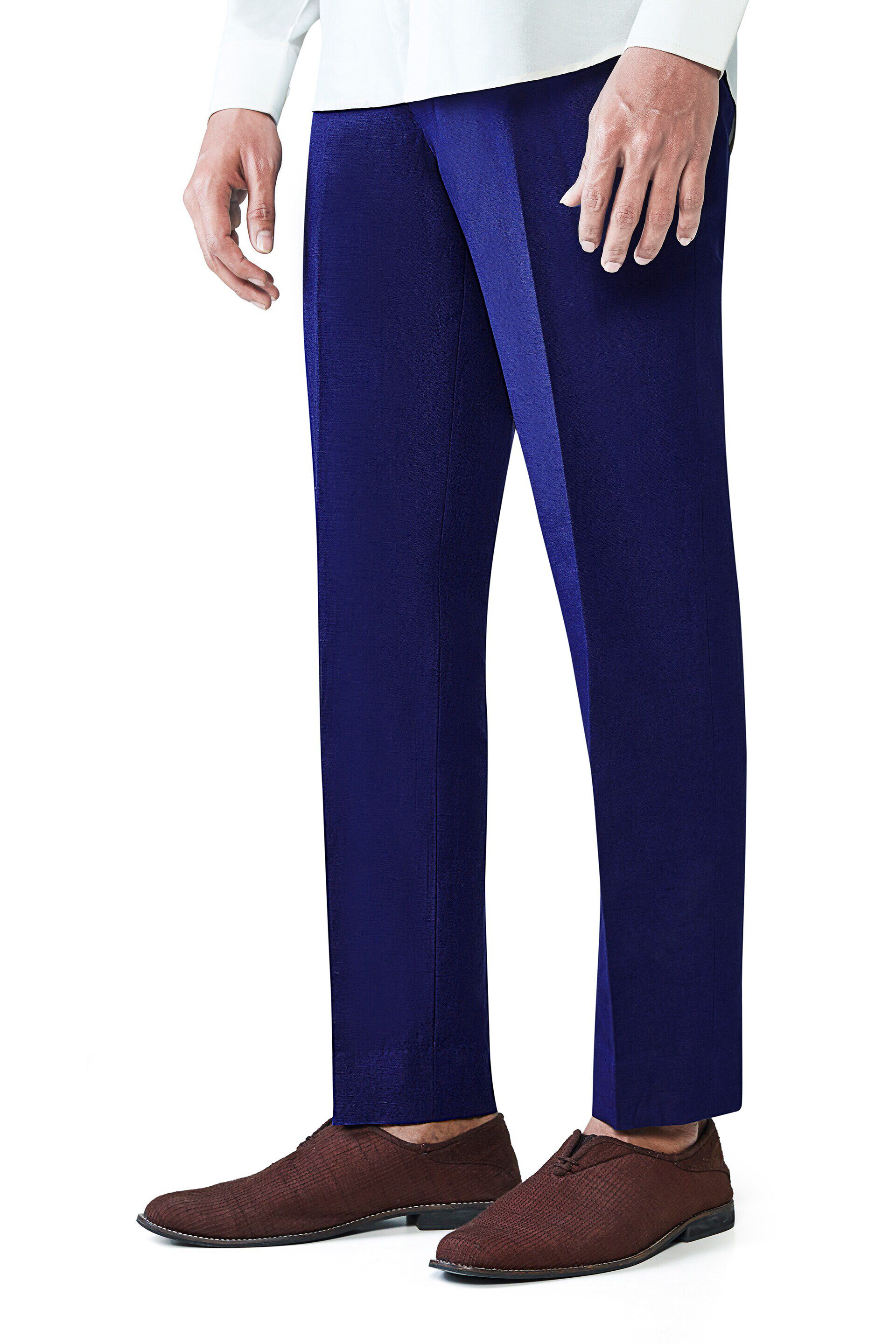 Anklelength linen trousers  Bright blue  Ladies  HM IN