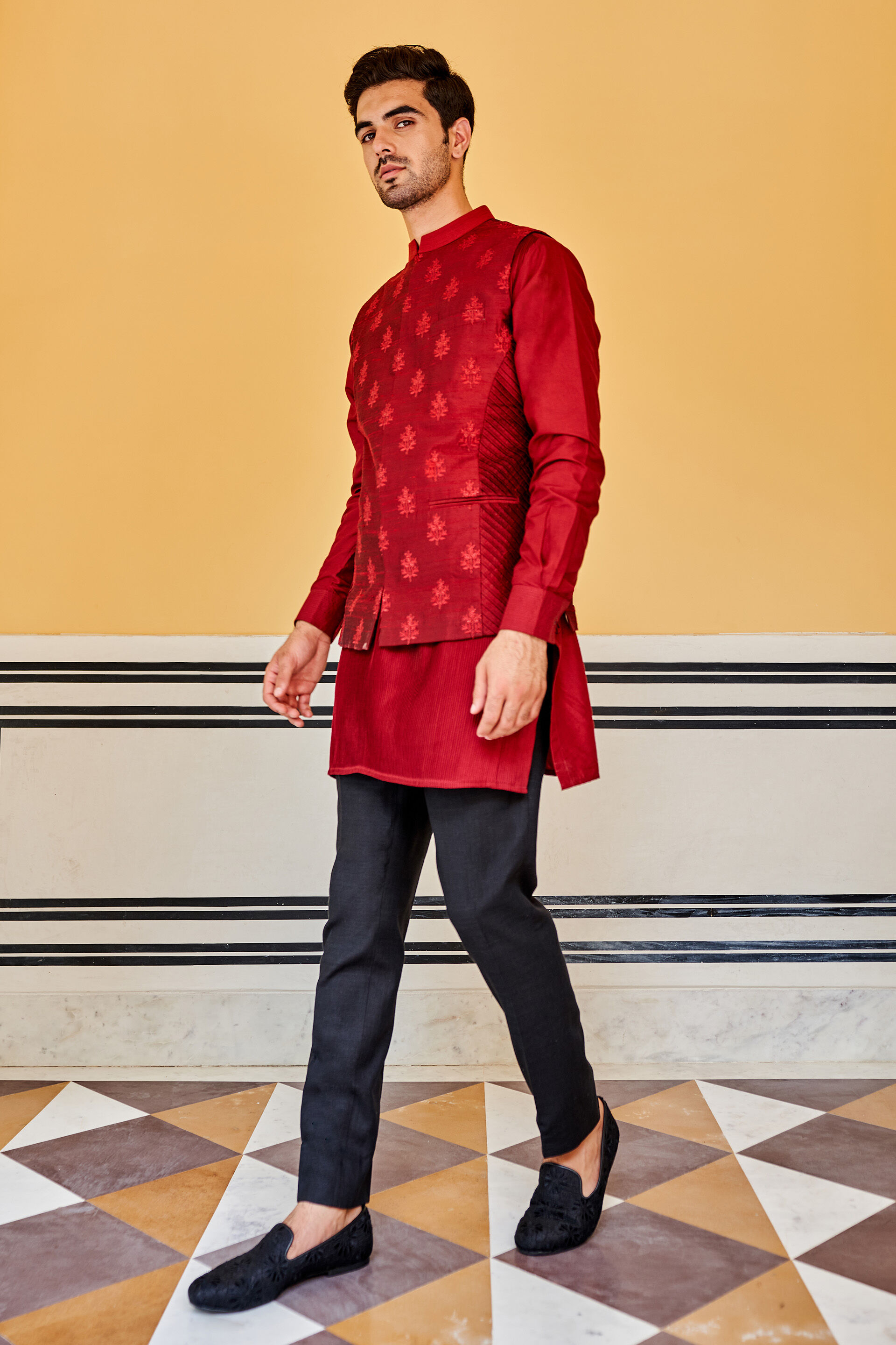 Buy online Red Pure Silk Kurta Pyjama Set With Nehru Jacket from Clothing  for Men by Namaskar for ₹3200 at 60% off | 2024 Limeroad.com