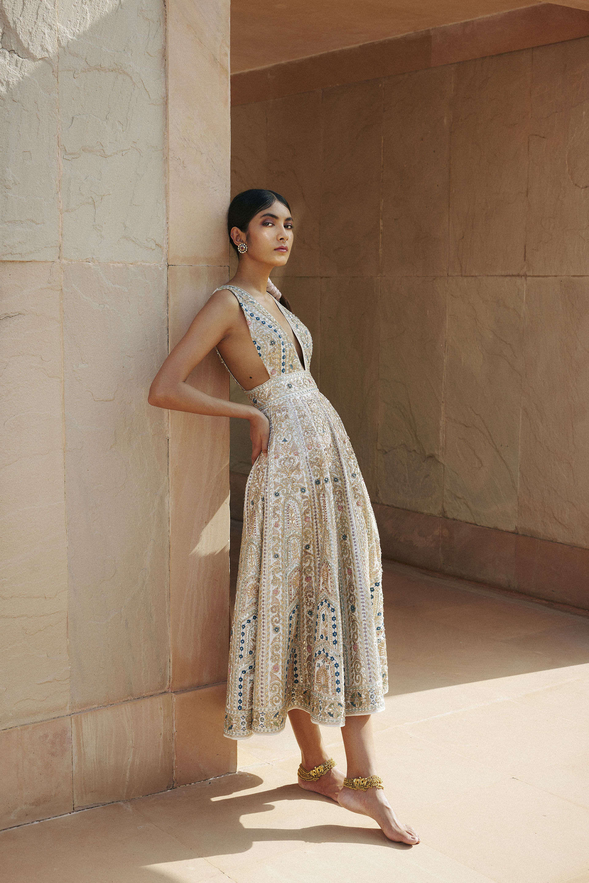 Let's Get You Curious with Anita Dongre's Indo Western Dresses Collect –  MISSPRINT